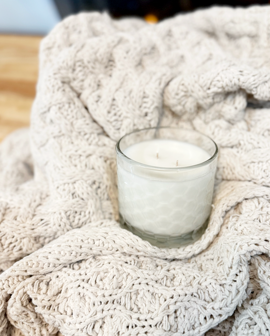 50% OFF END OF WINTER SALE: Apres Ski, 13oz ($22.50) Textured Luxe Glass